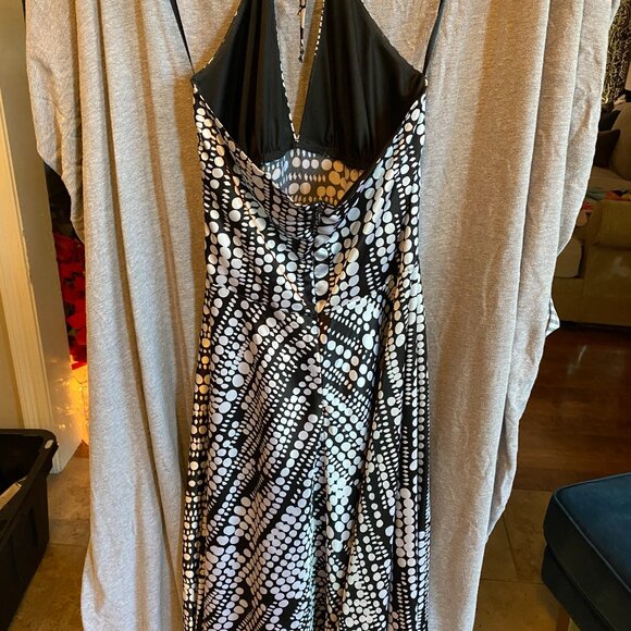 Alyn Paige New York Black White Sleeveless Print Halter Maxi Dress Size 3/4 - Picture 7 of 8